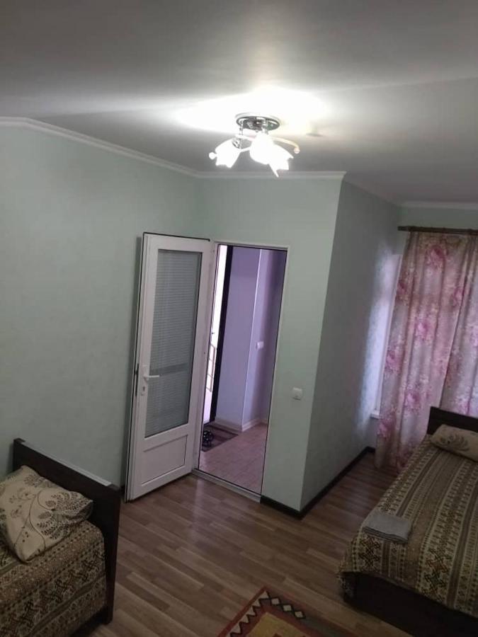 Hotel Gostinyi Dvor Bosteri Exterior foto